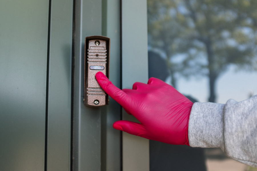 4 Benefits Of Adding An Intercom System to Your Family’s Home