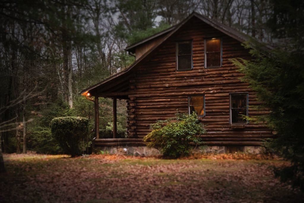 How to Make Sure Your New Cabin Gets Plumbed Right