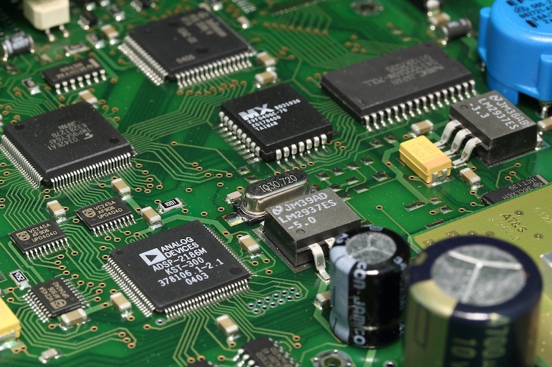 Tips For Ensuring Quality When You Outsource Your Business's PCB Manufacturing