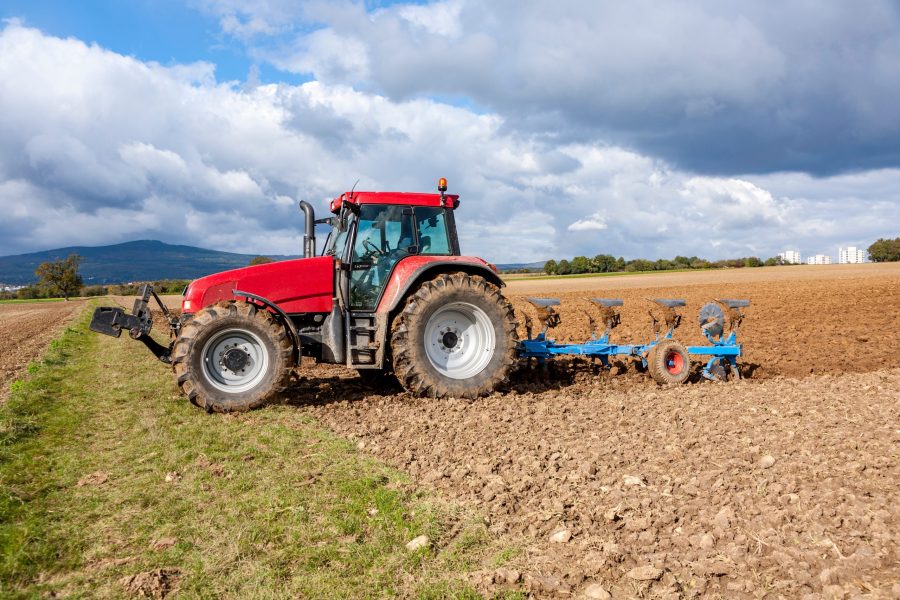 How to Tell If Your Tractor Needs Repair or Replacement
